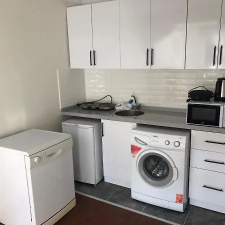Istanberry - Royal Lower Floor Apartments