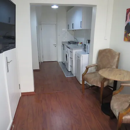 Istanberry - Royal Lower Floor Apartments